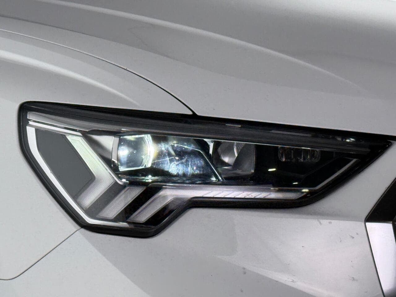 Audi Q3 thumbnail Inconclusive
