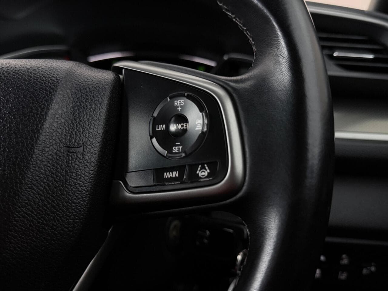 Honda Civic thumbnail Misc Controls