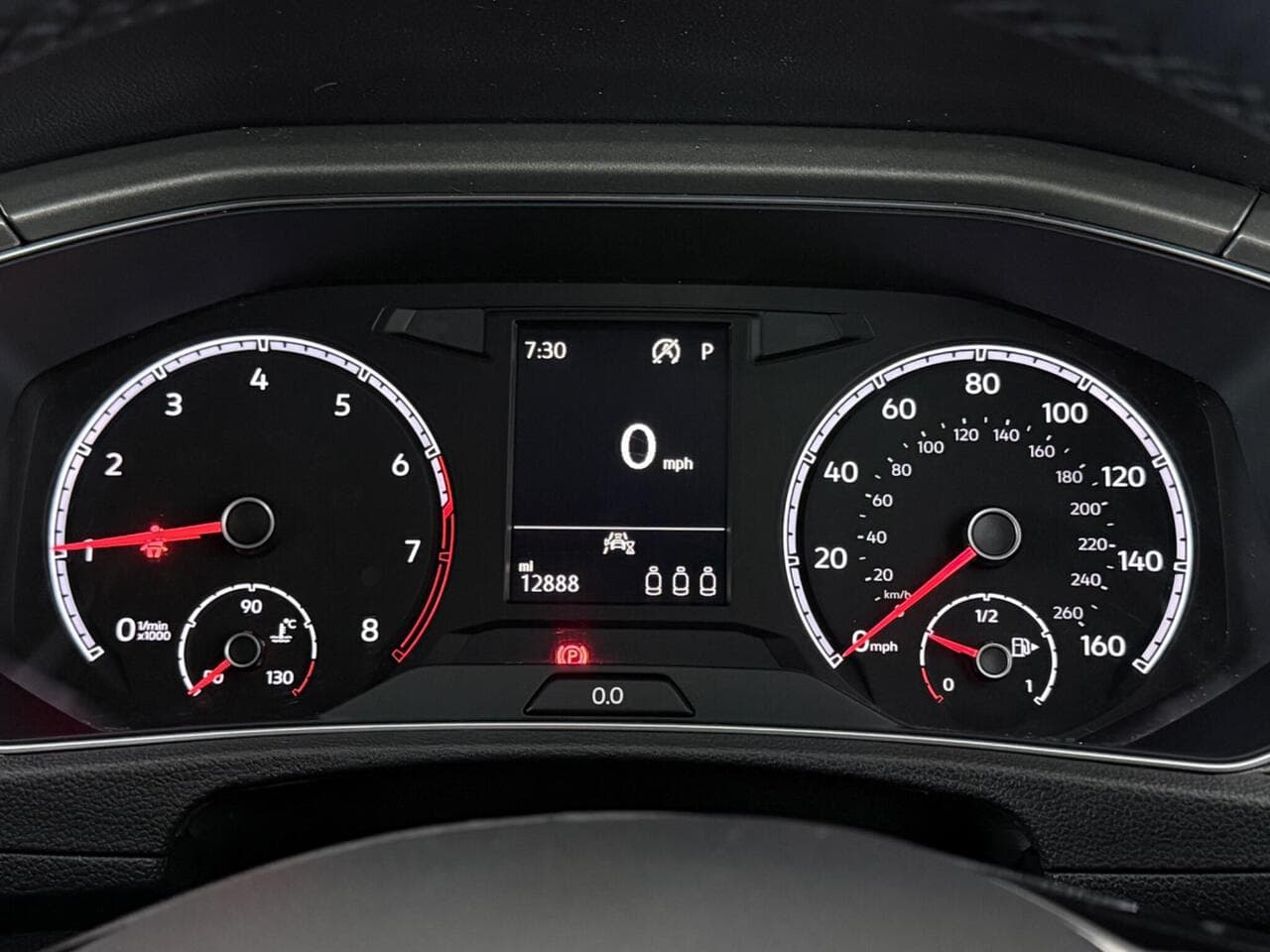 Volkswagen T-Roc thumbnail Driver Instruments