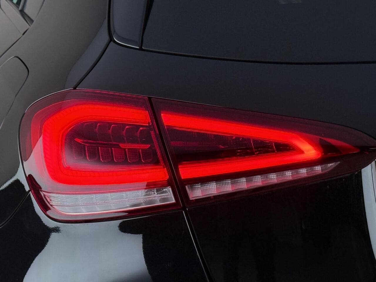 Mercedes-Benz A Class thumbnail Lights Rear