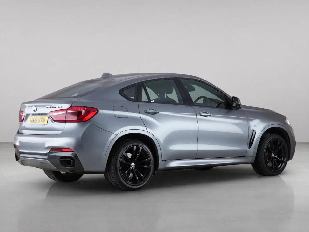BMW X6 thumbnail Rear Right