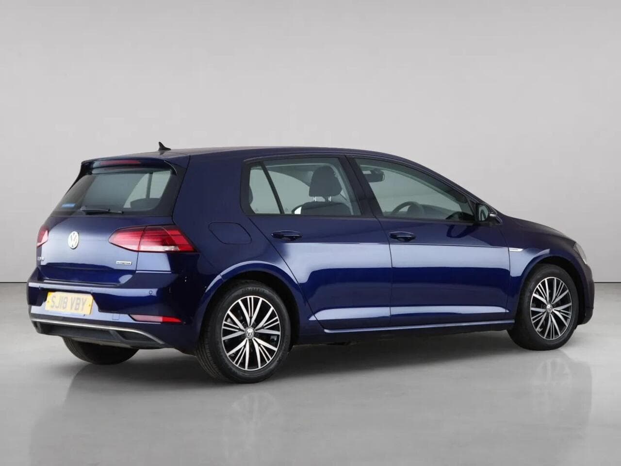 Volkswagen Golf thumbnail Inconclusive