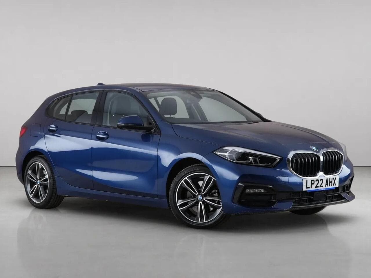 BMW 1 Series - BMW 1 Series 1.5 118i Sport (LCP) DCT Euro 6 (s/s) 5dr