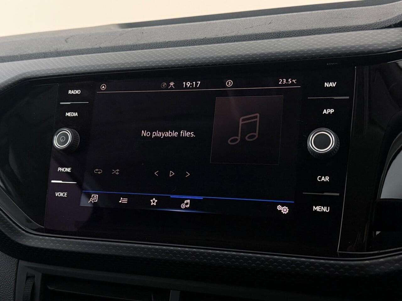 Volkswagen T-Cross thumbnail Infotainment System