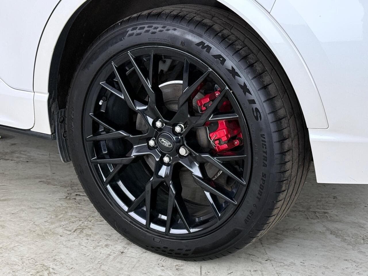Ford Kuga thumbnail Wheel