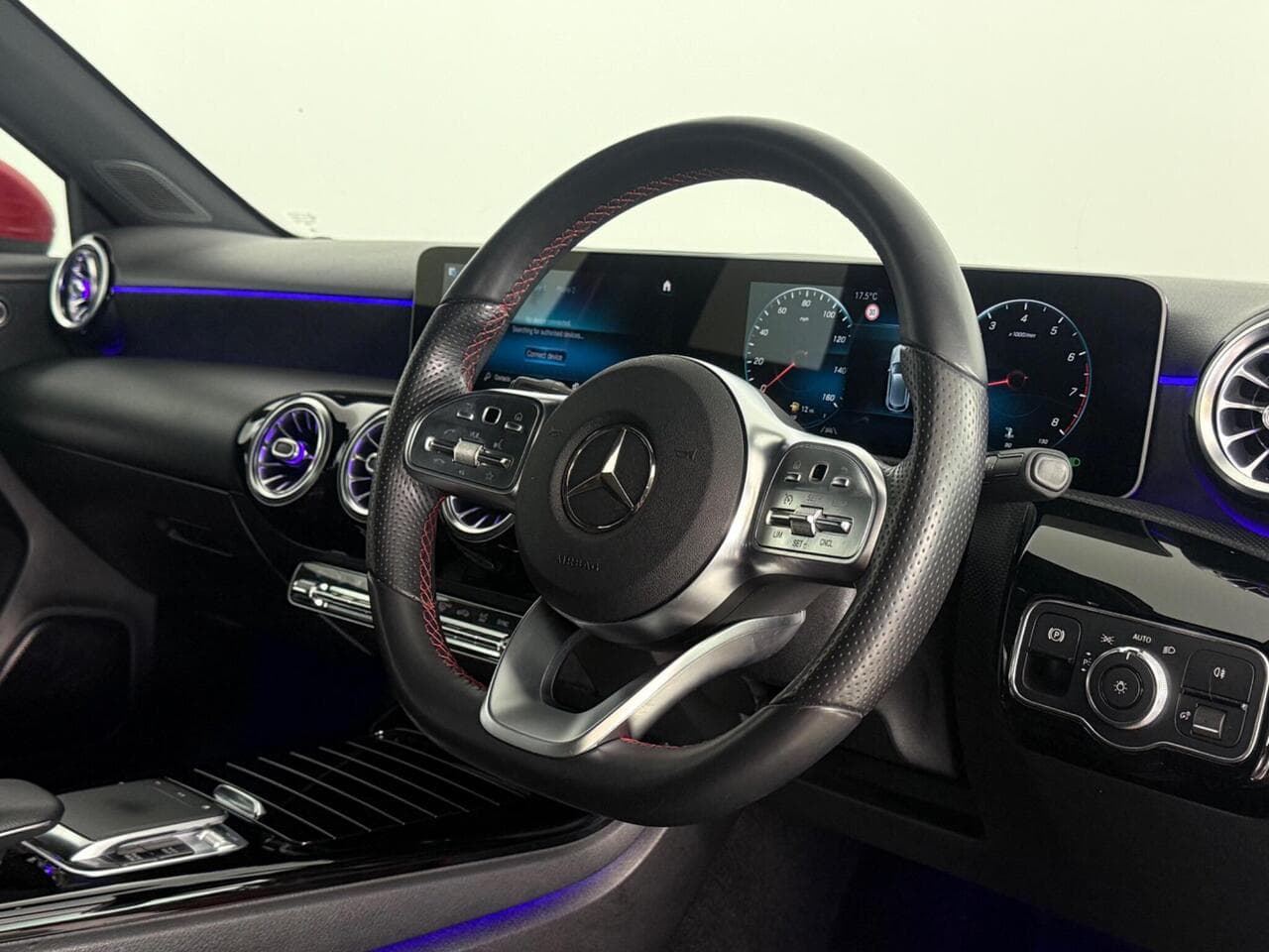 Mercedes-Benz A Class thumbnail Steering Wheel