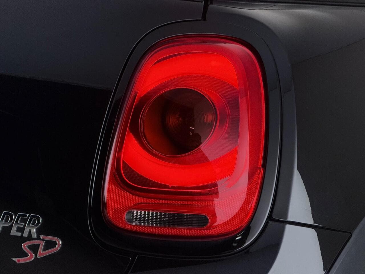 MINI Hatch thumbnail Lights Rear