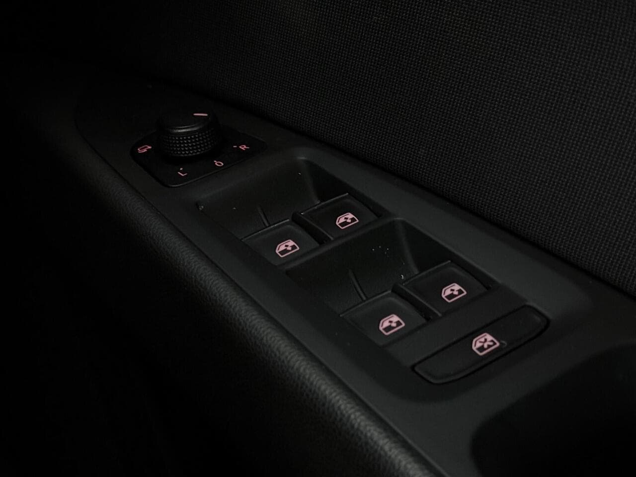 SEAT Leon thumbnail Misc Controls