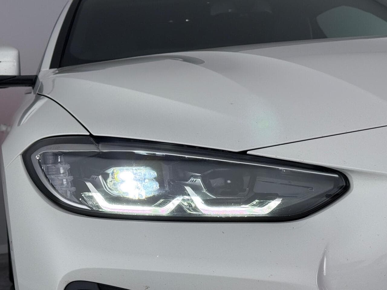 BMW 4 Series thumbnail Lights Front