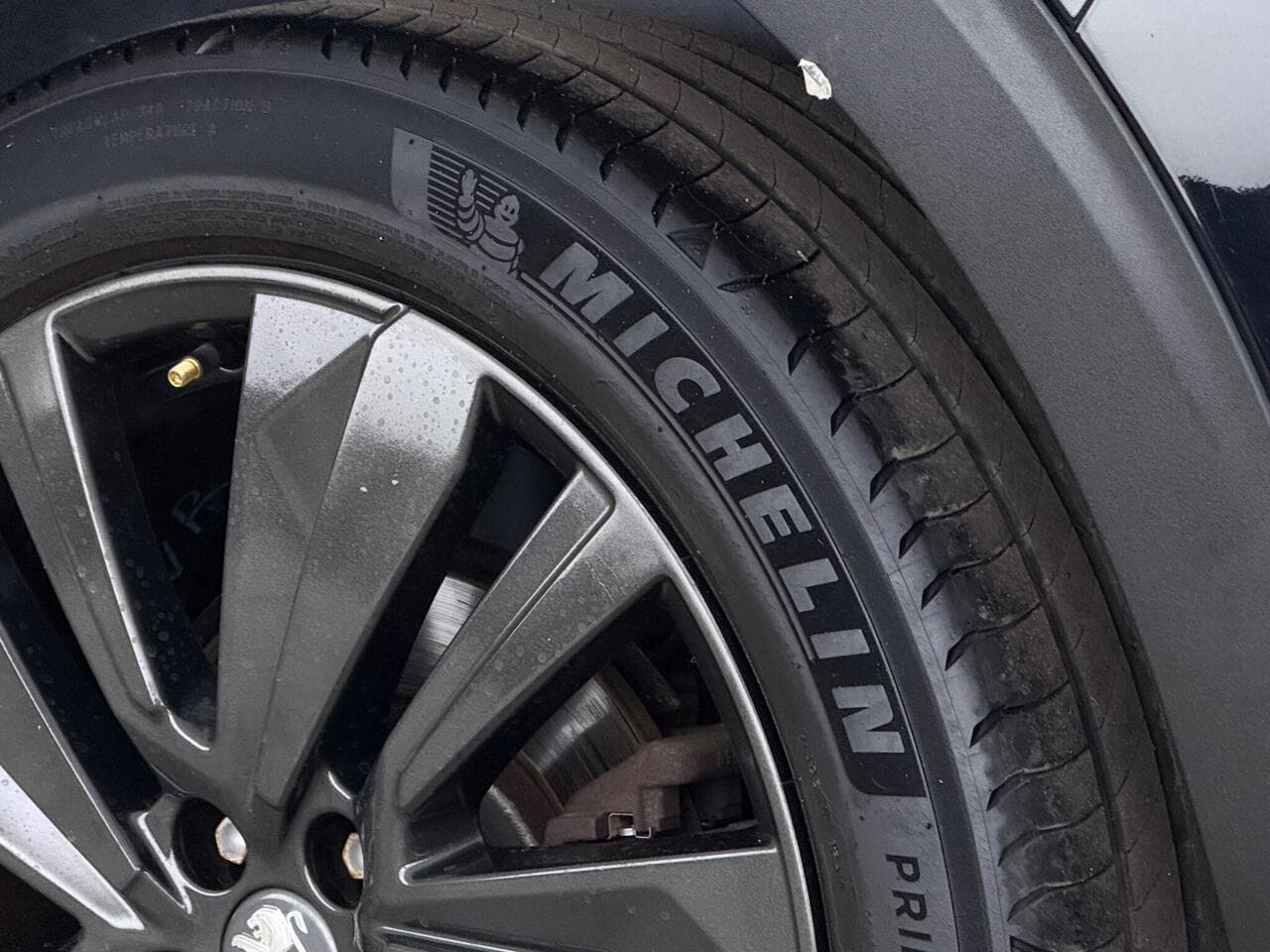 Peugeot 5008 thumbnail Wheel