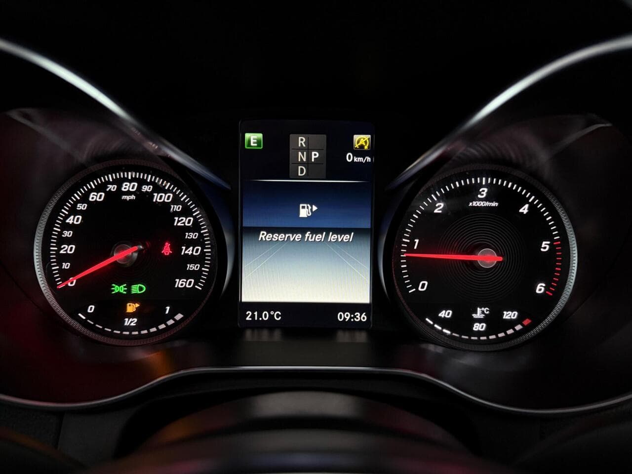 Mercedes-Benz GLC thumbnail Driver Instruments
