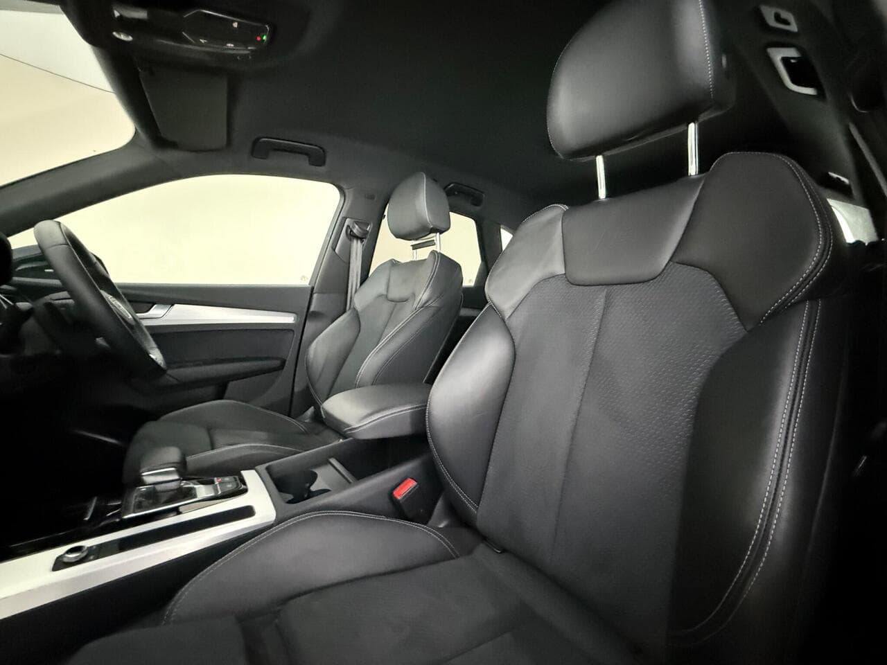 Audi Q5 thumbnail Seat Front Passenger