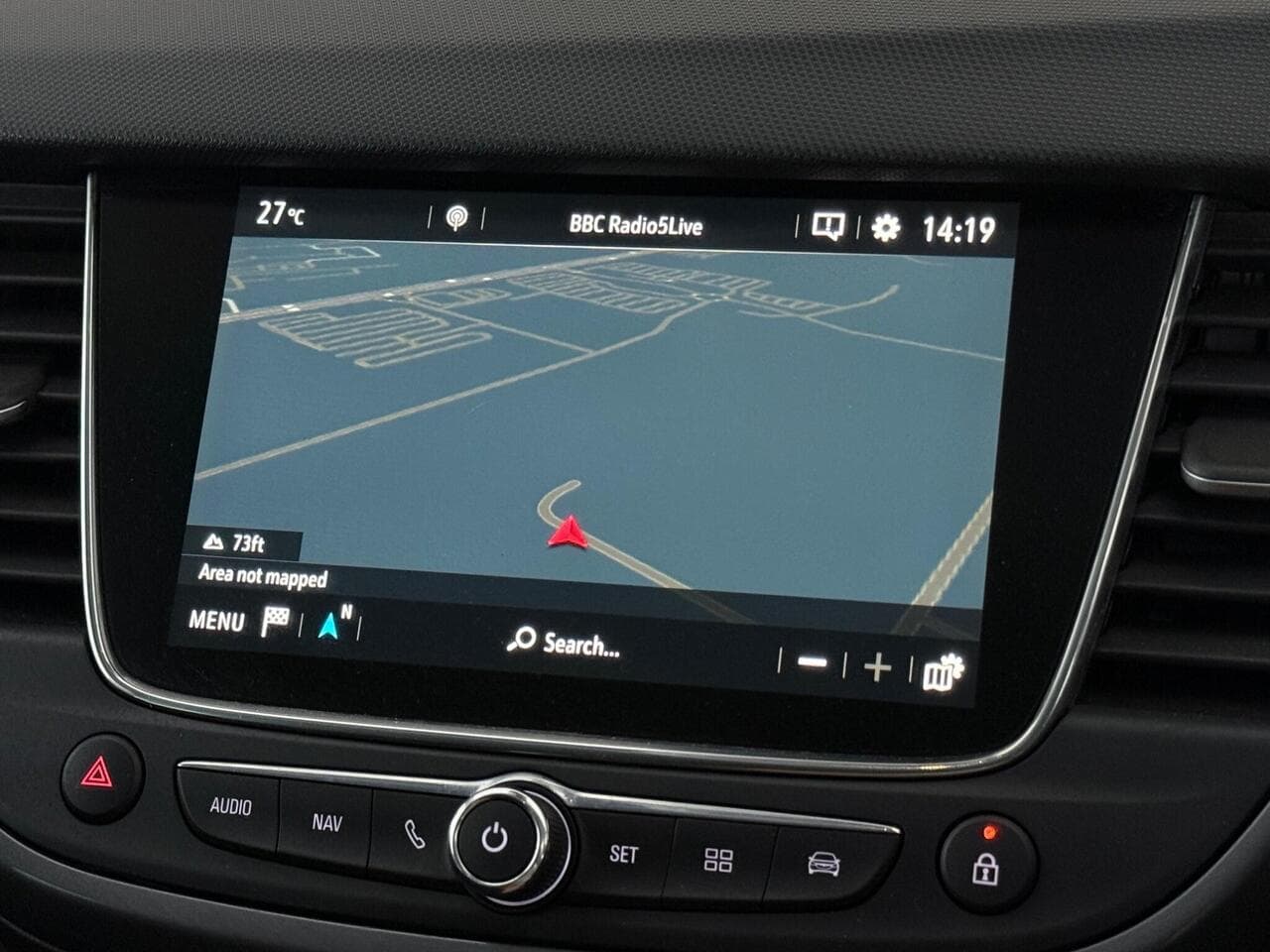 Vauxhall Crossland thumbnail Infotainment System