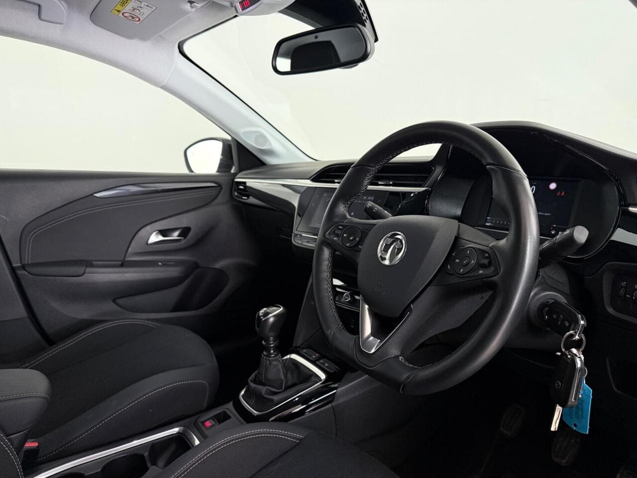Vauxhall Corsa thumbnail Interior Front