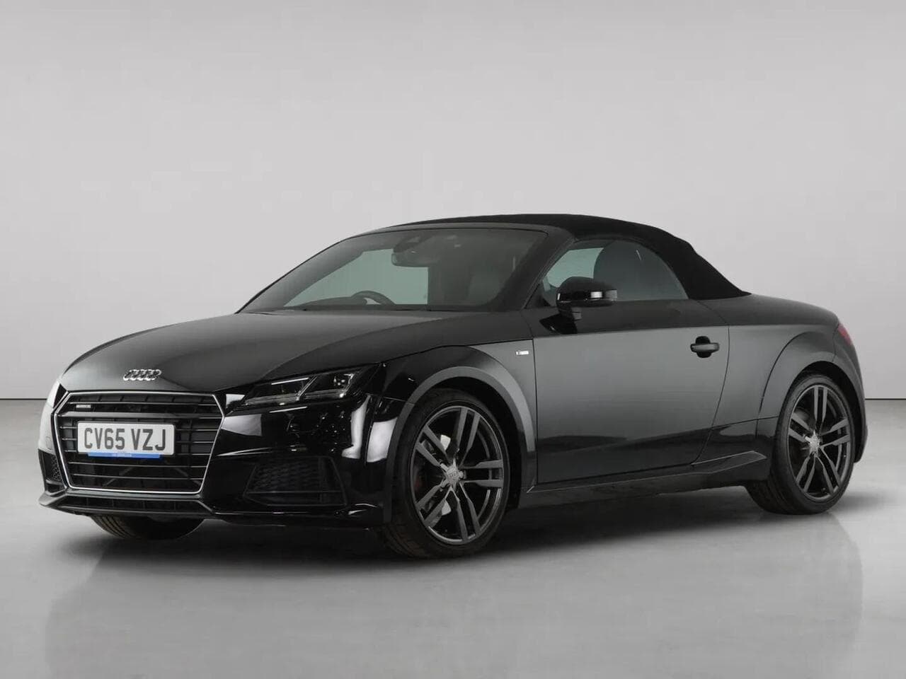 Audi TT thumbnail Front Left