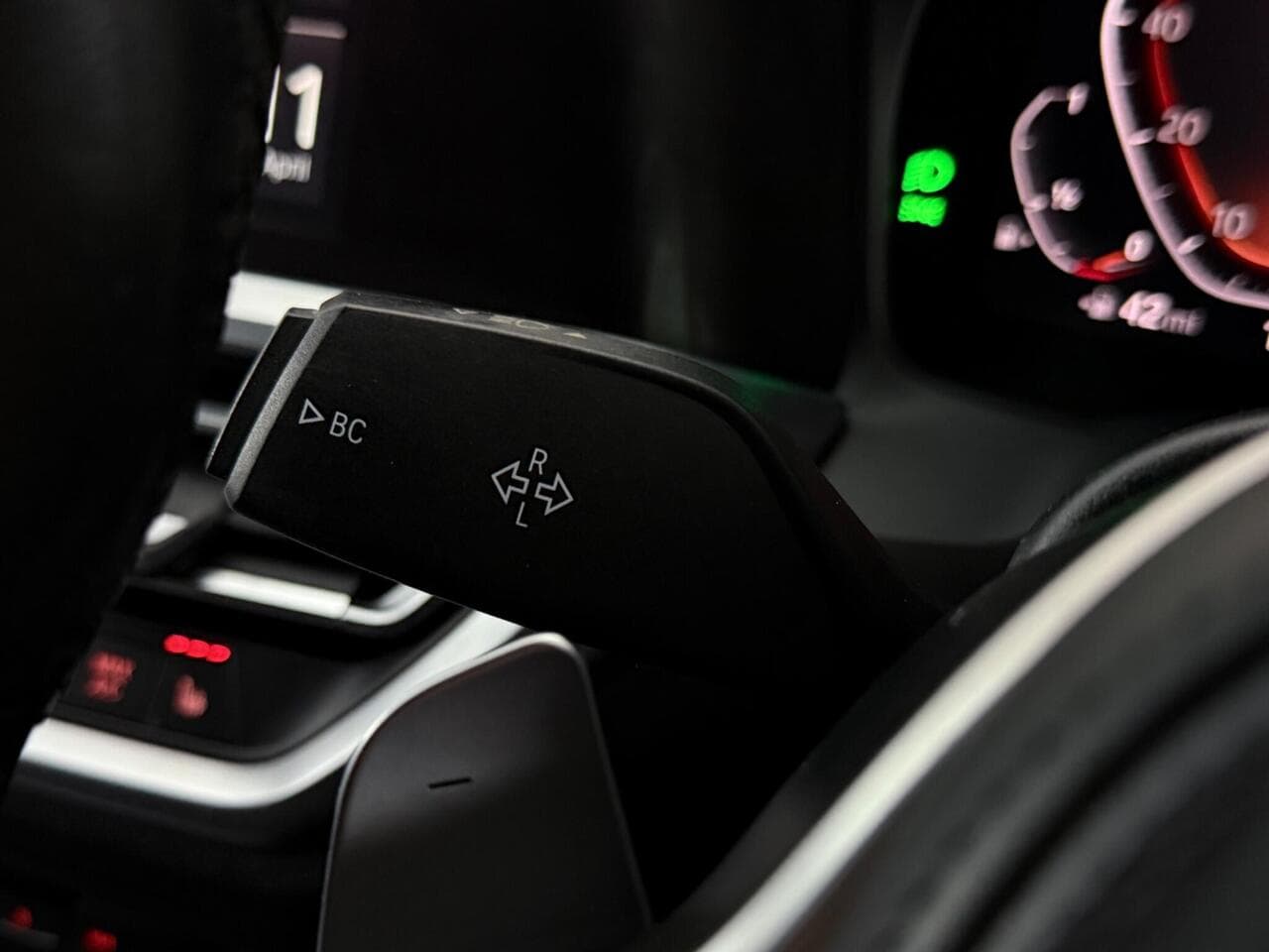 BMW 3 Series thumbnail Misc Controls