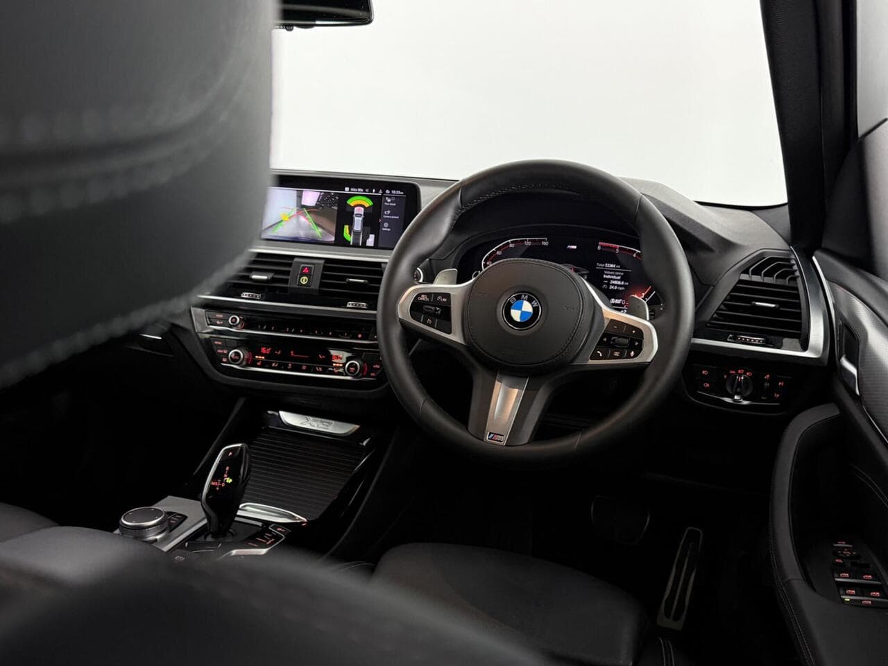 BMW X3 thumbnail Interior Front