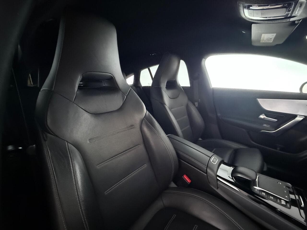 Mercedes-Benz CLA thumbnail Seat Driver