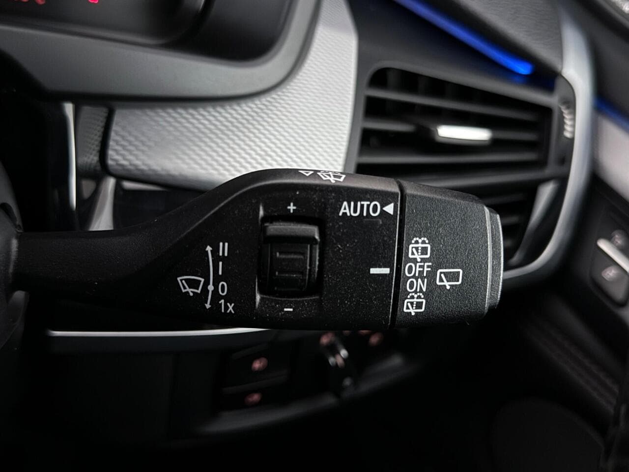 BMW X5 thumbnail Misc Controls