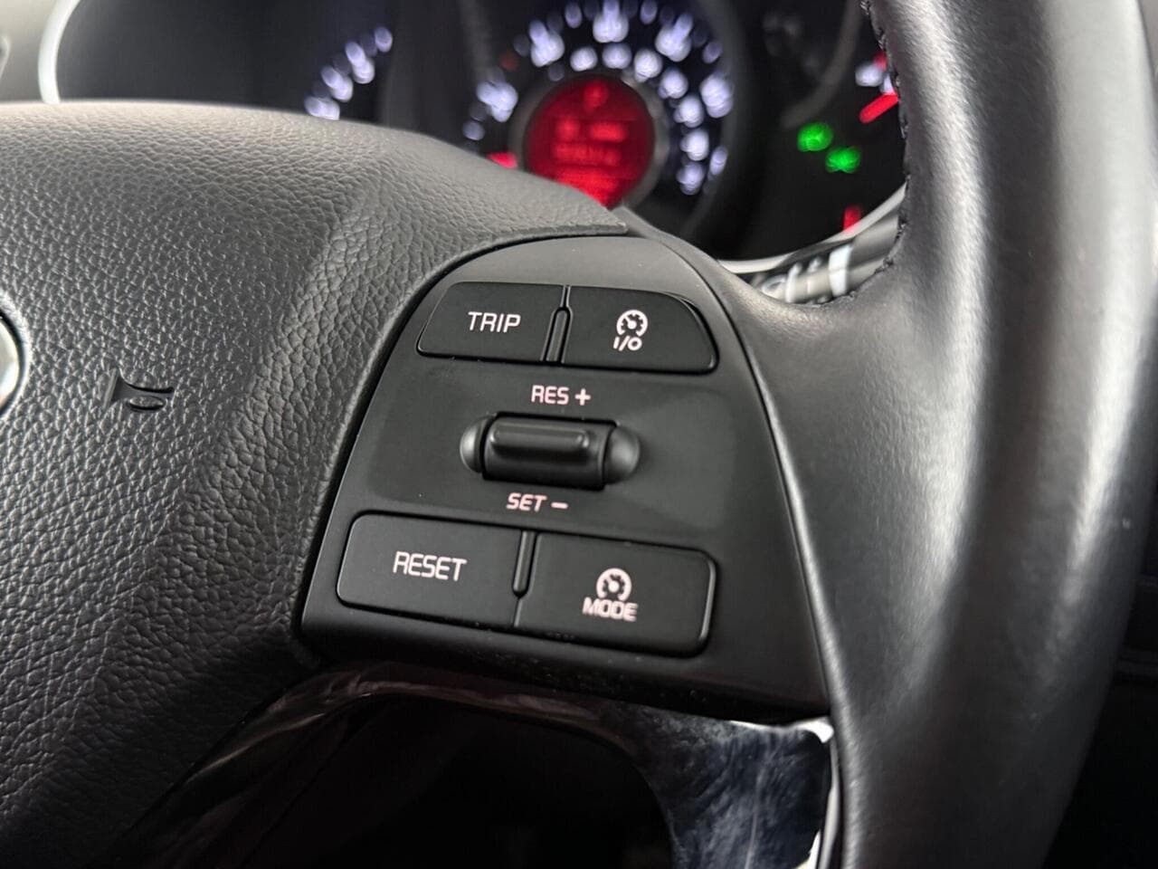 Kia Picanto thumbnail Misc Controls