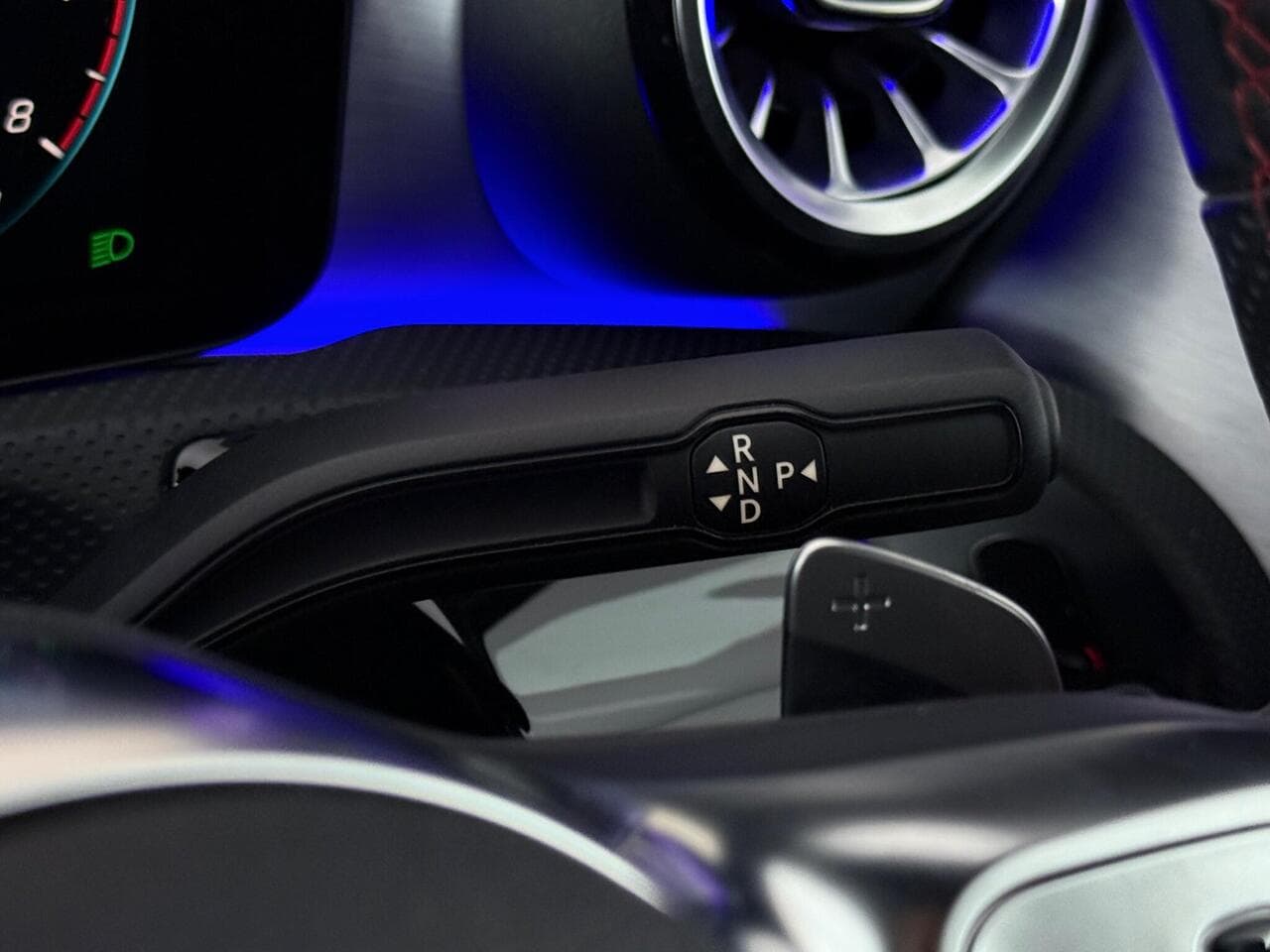 Mercedes-Benz A Class thumbnail Misc Controls
