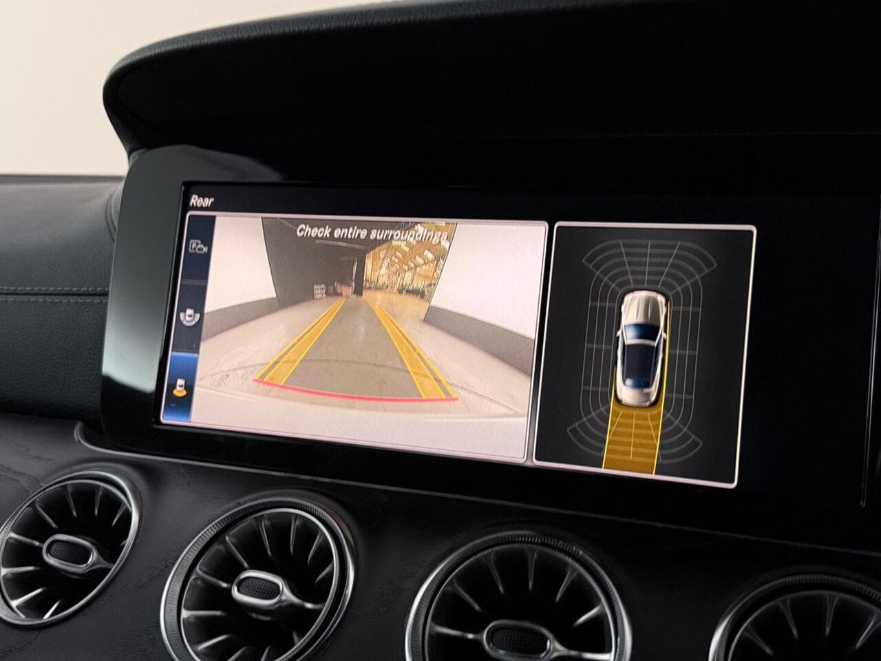 Mercedes-Benz E Class thumbnail Infotainment System
