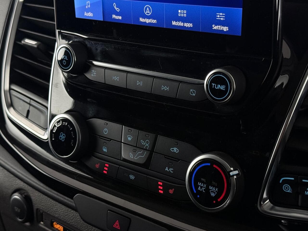 Ford Transit Custom thumbnail Infotainment System