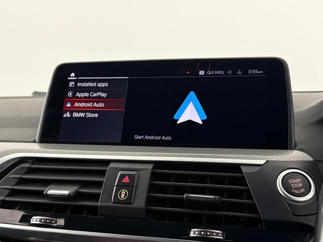 BMW X3 thumbnail Infotainment System