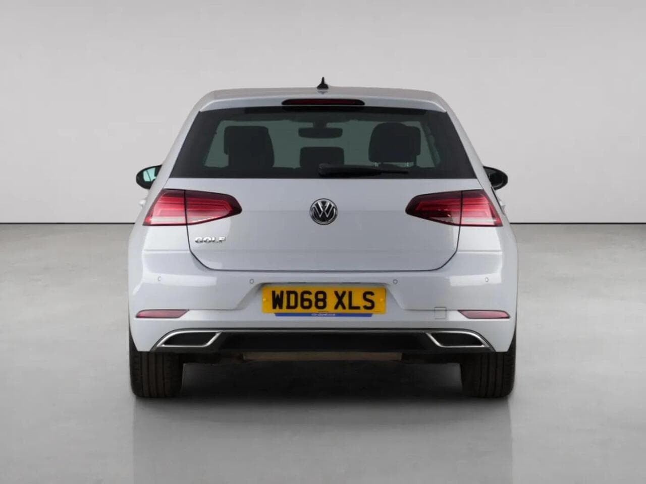 Volkswagen Golf thumbnail Rear