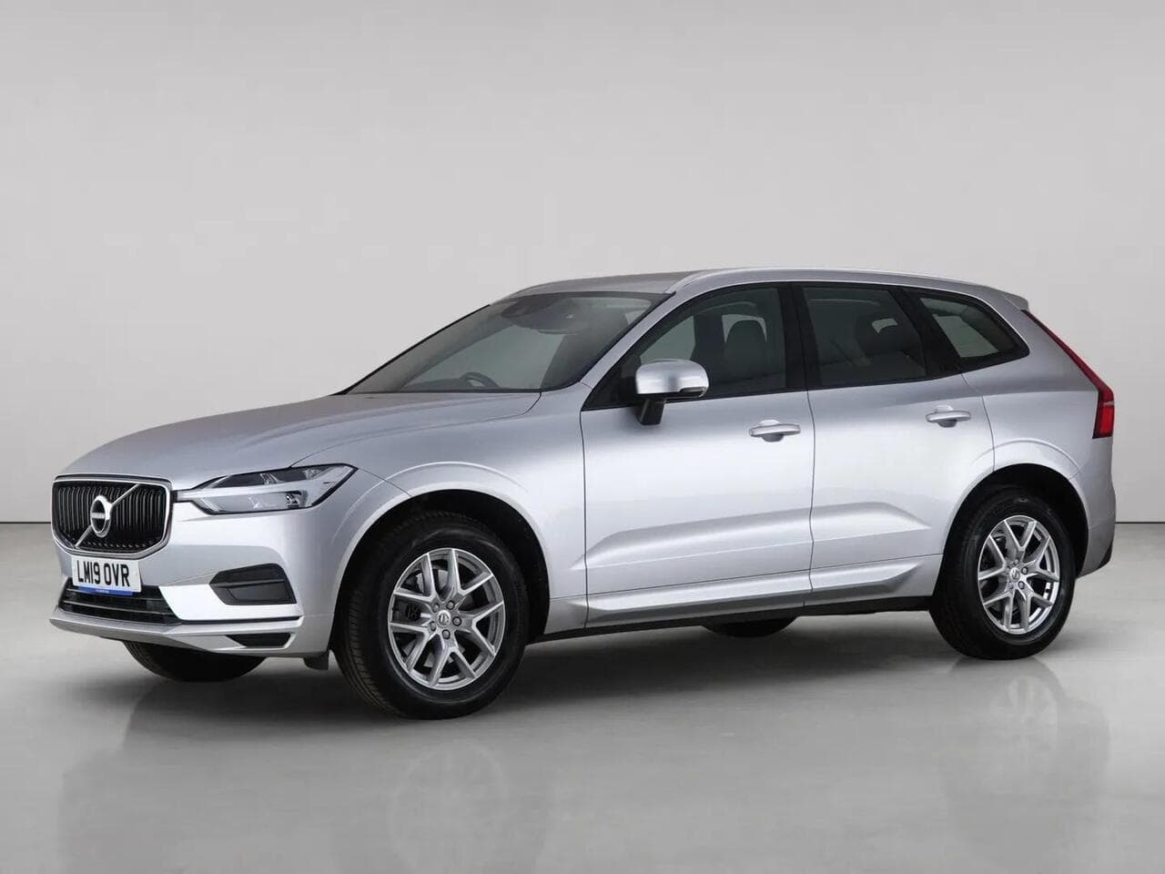 Volvo XC60 thumbnail Front Left