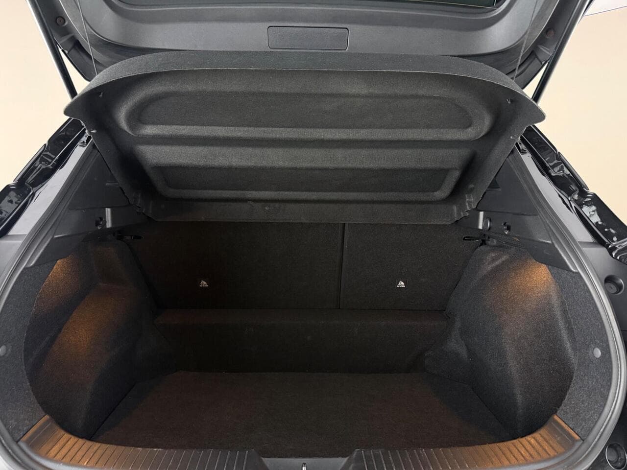 Nissan Qashqai thumbnail Boot