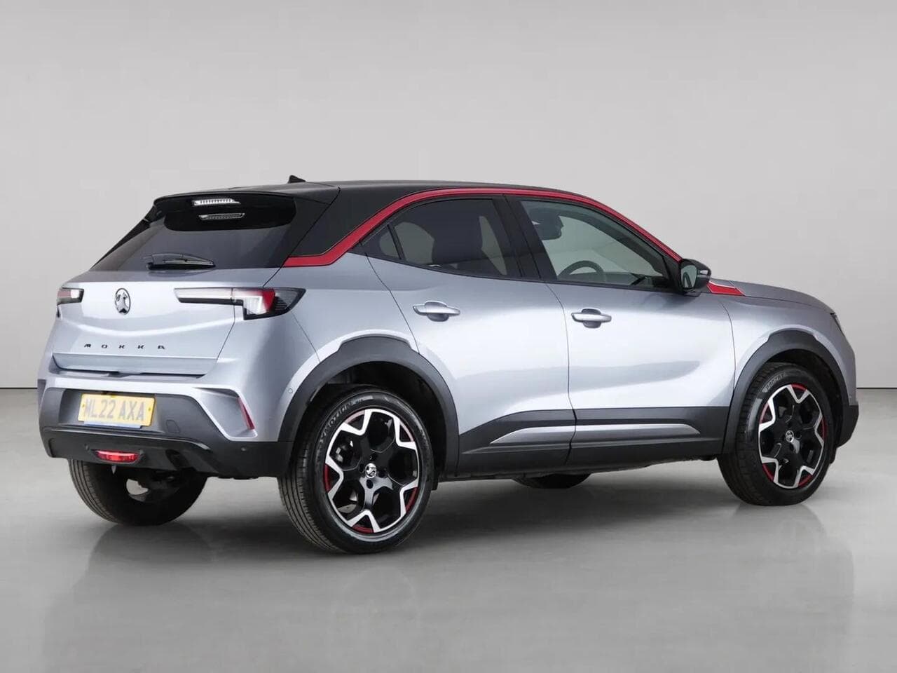 Vauxhall Mokka thumbnail Side Right