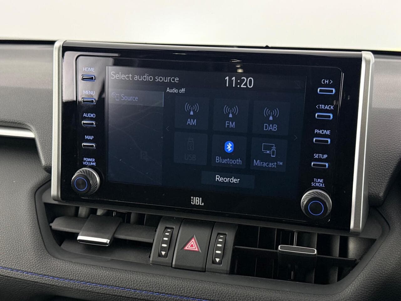 Toyota RAV4 thumbnail Infotainment System