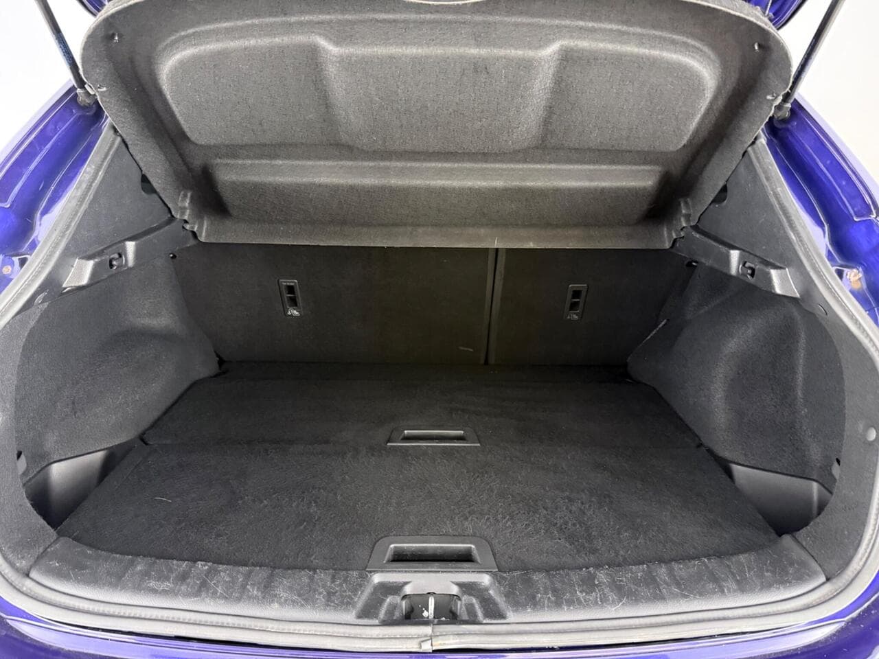 Nissan Qashqai thumbnail Boot