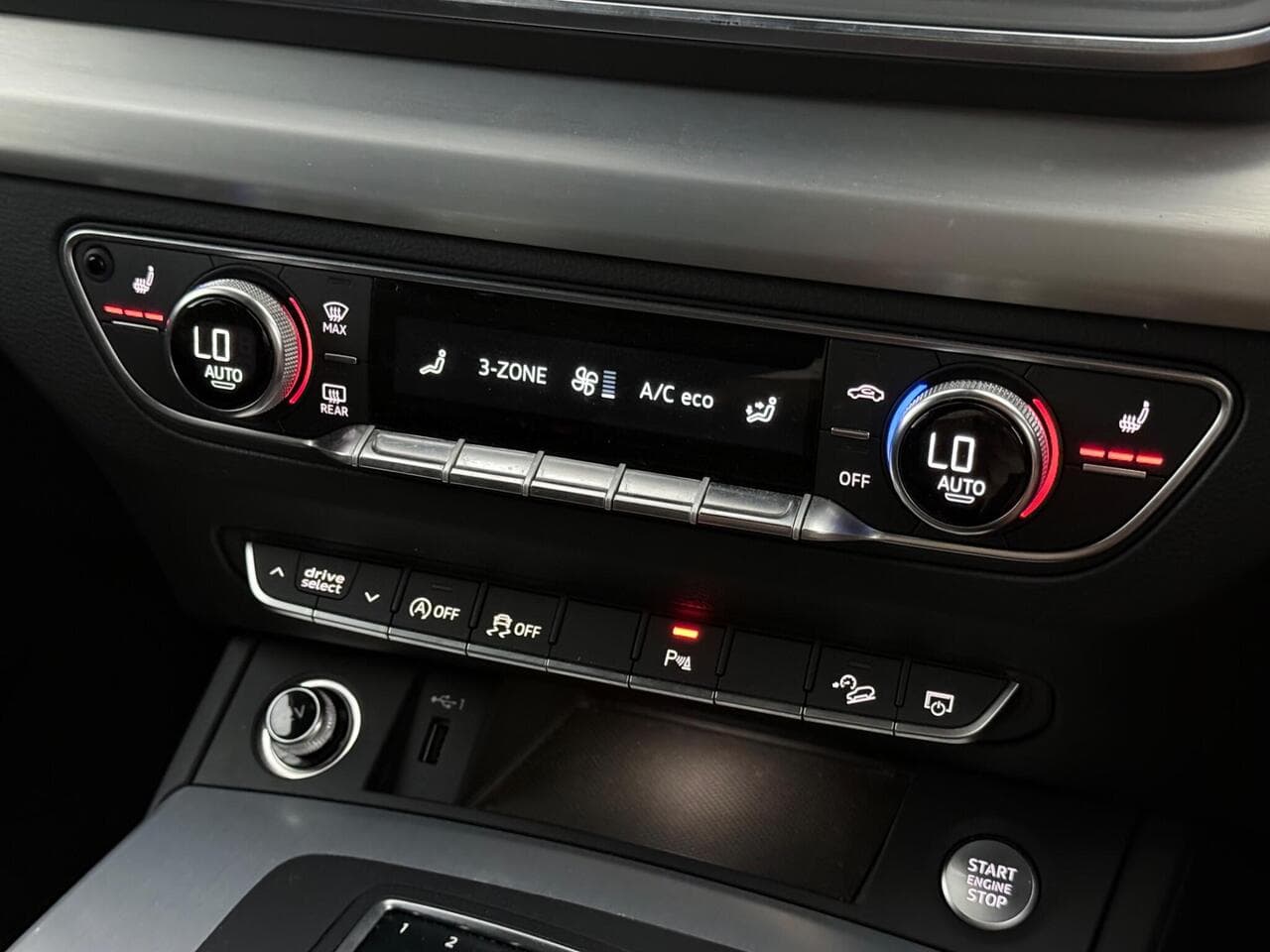 Audi Q5 thumbnail Misc Controls
