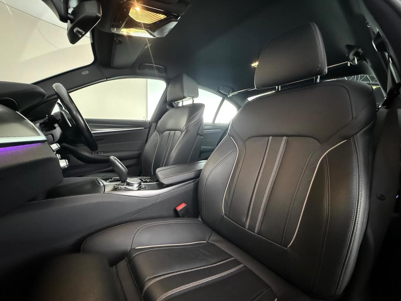 BMW 5 Series thumbnail Seat Front Passenger