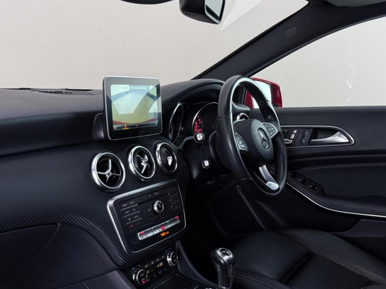 Mercedes-Benz A Class thumbnail Interior Front