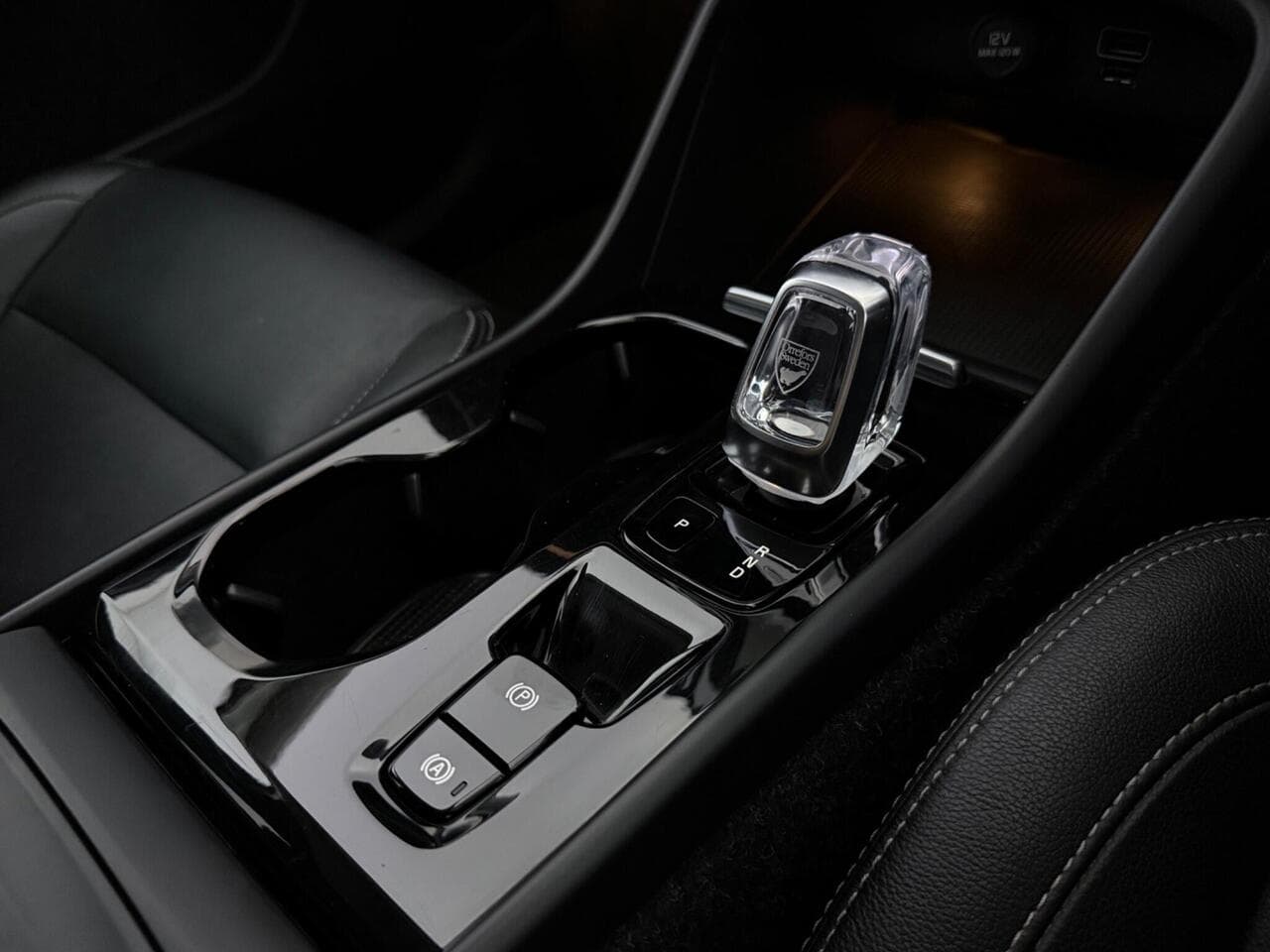 Volvo XC40 thumbnail Interior Front