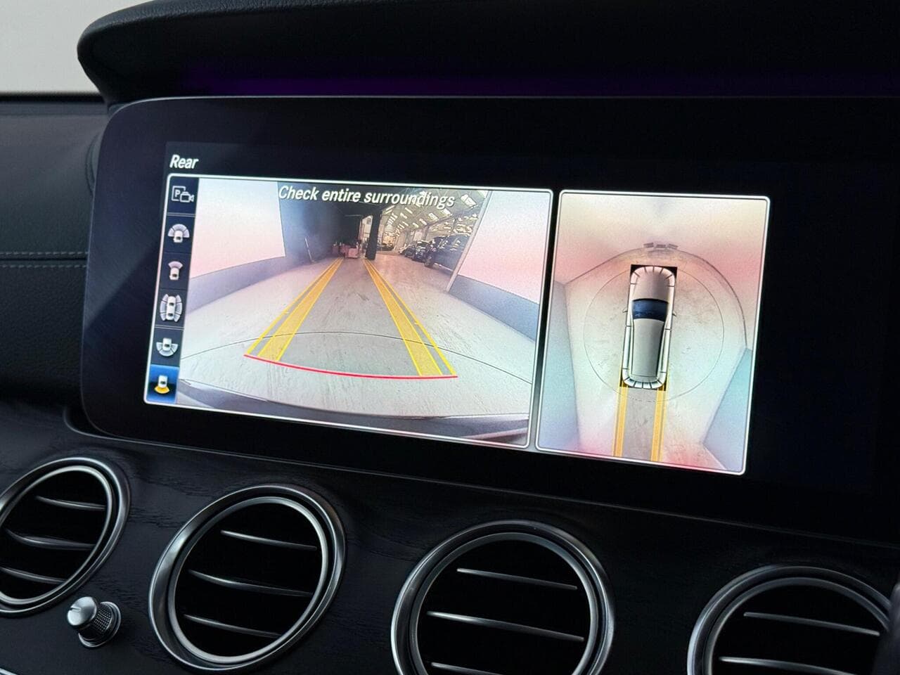 Mercedes-Benz E Class thumbnail Infotainment System
