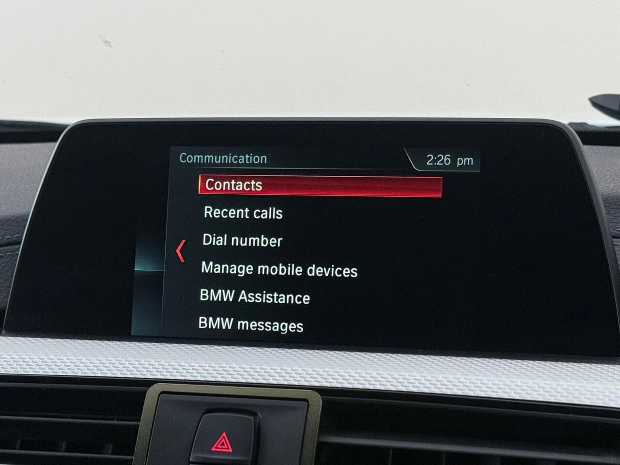 BMW 3 Series thumbnail Infotainment System