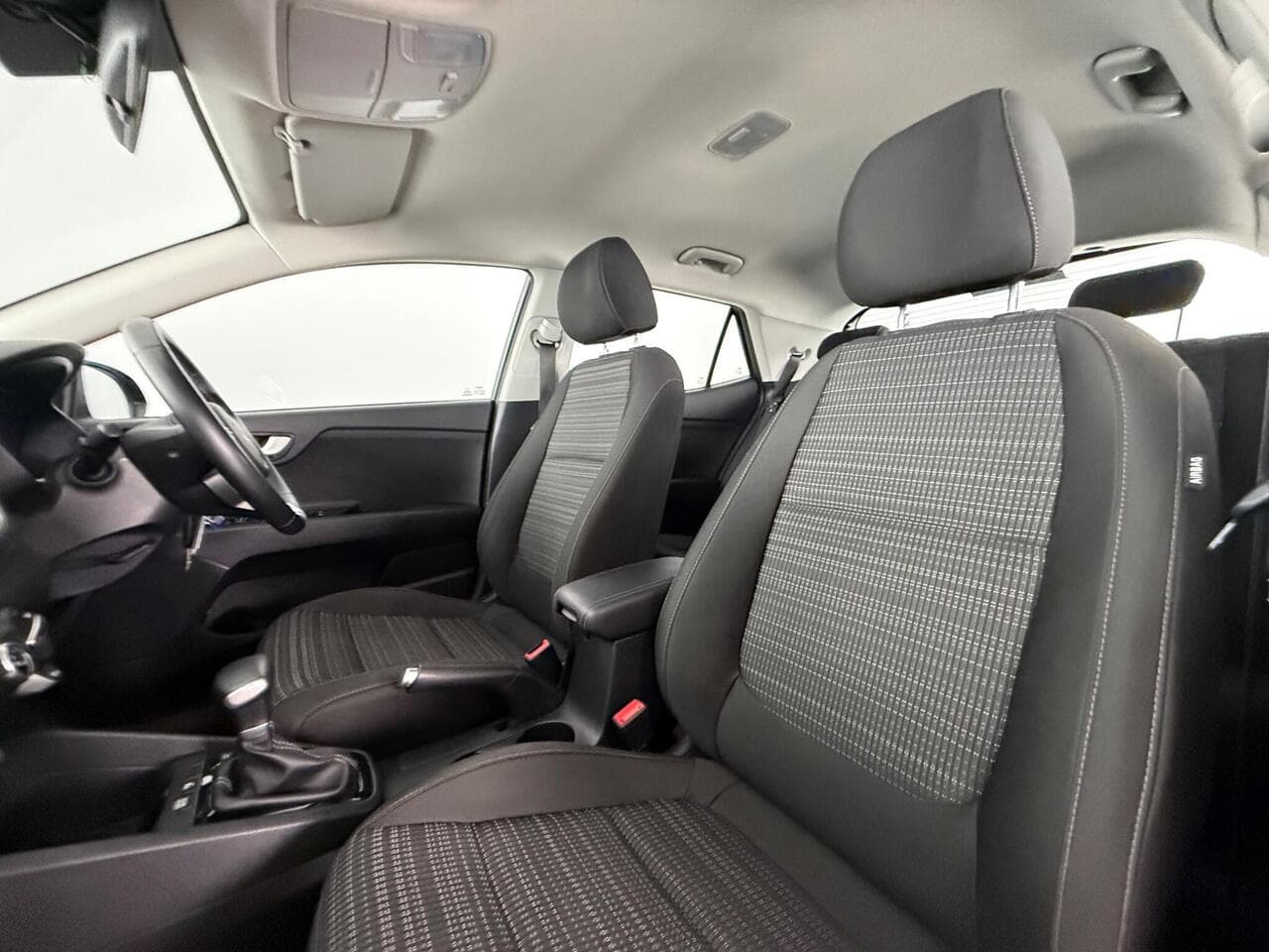 Kia Stonic thumbnail Seat Front Passenger