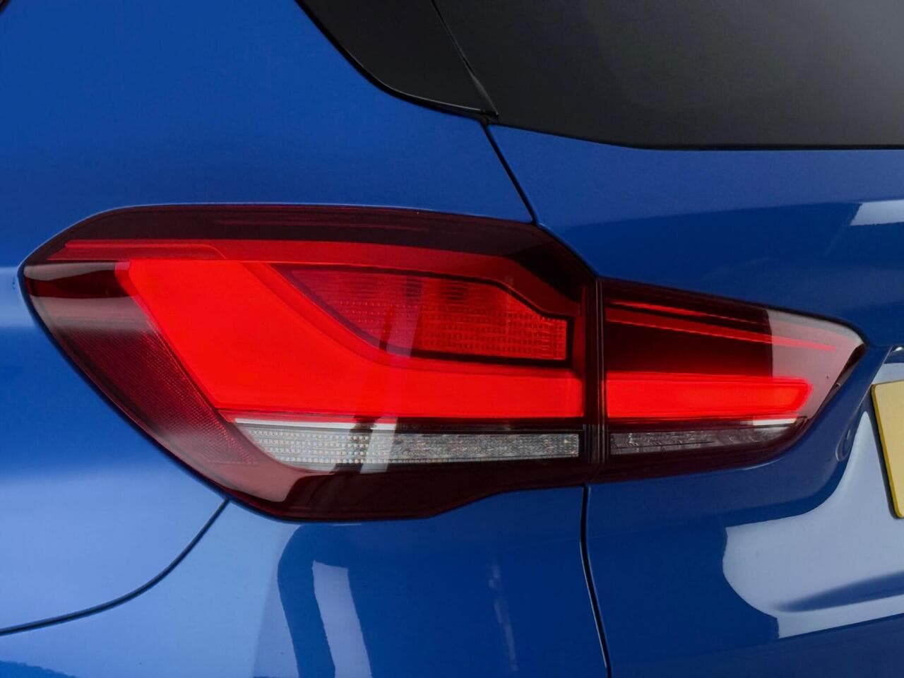 BMW X1 thumbnail Lights Rear