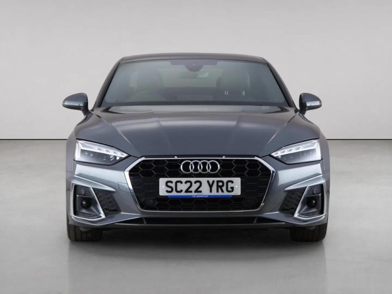 Audi A5 thumbnail Front