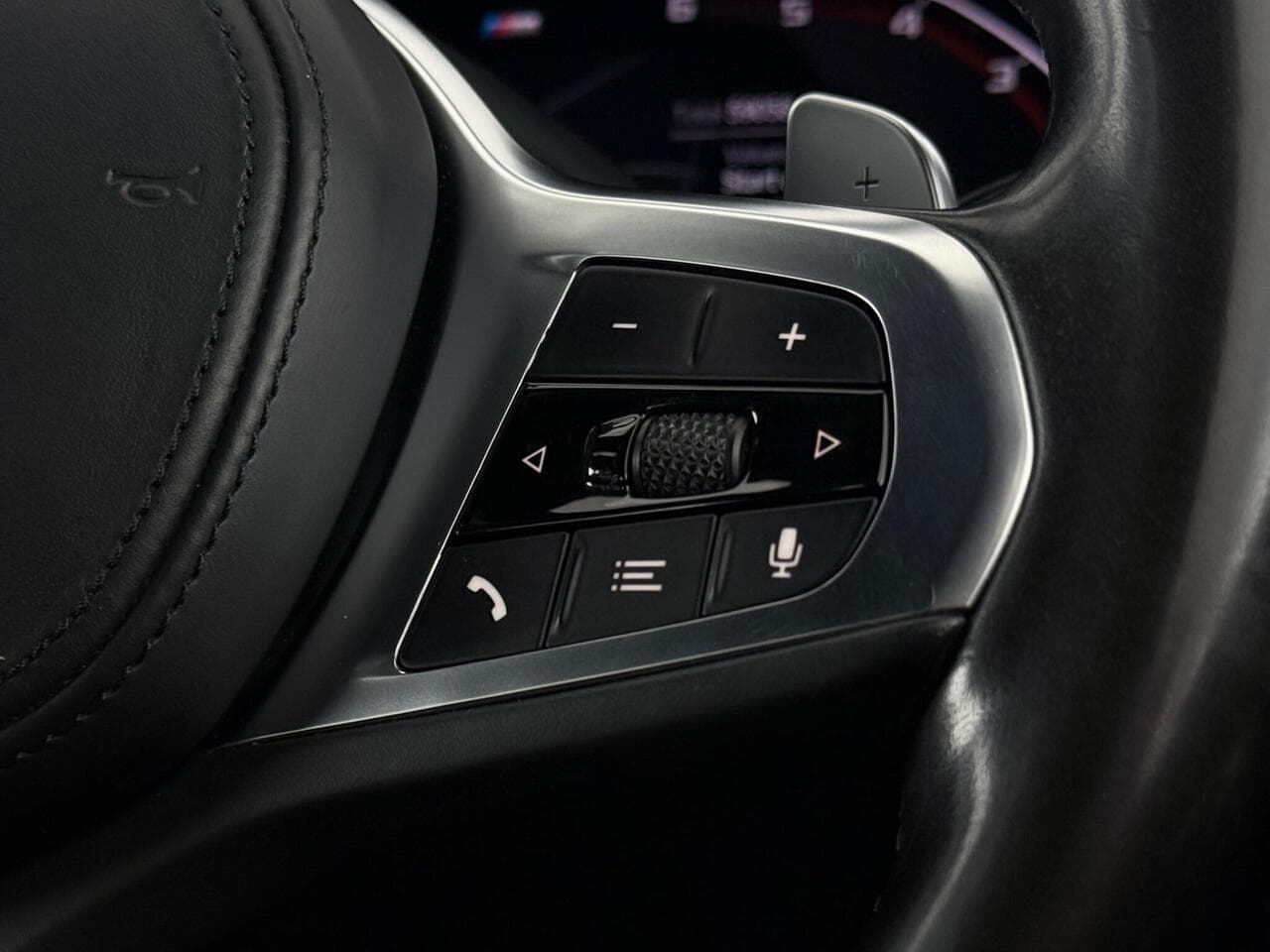 BMW 3 Series thumbnail Misc Controls