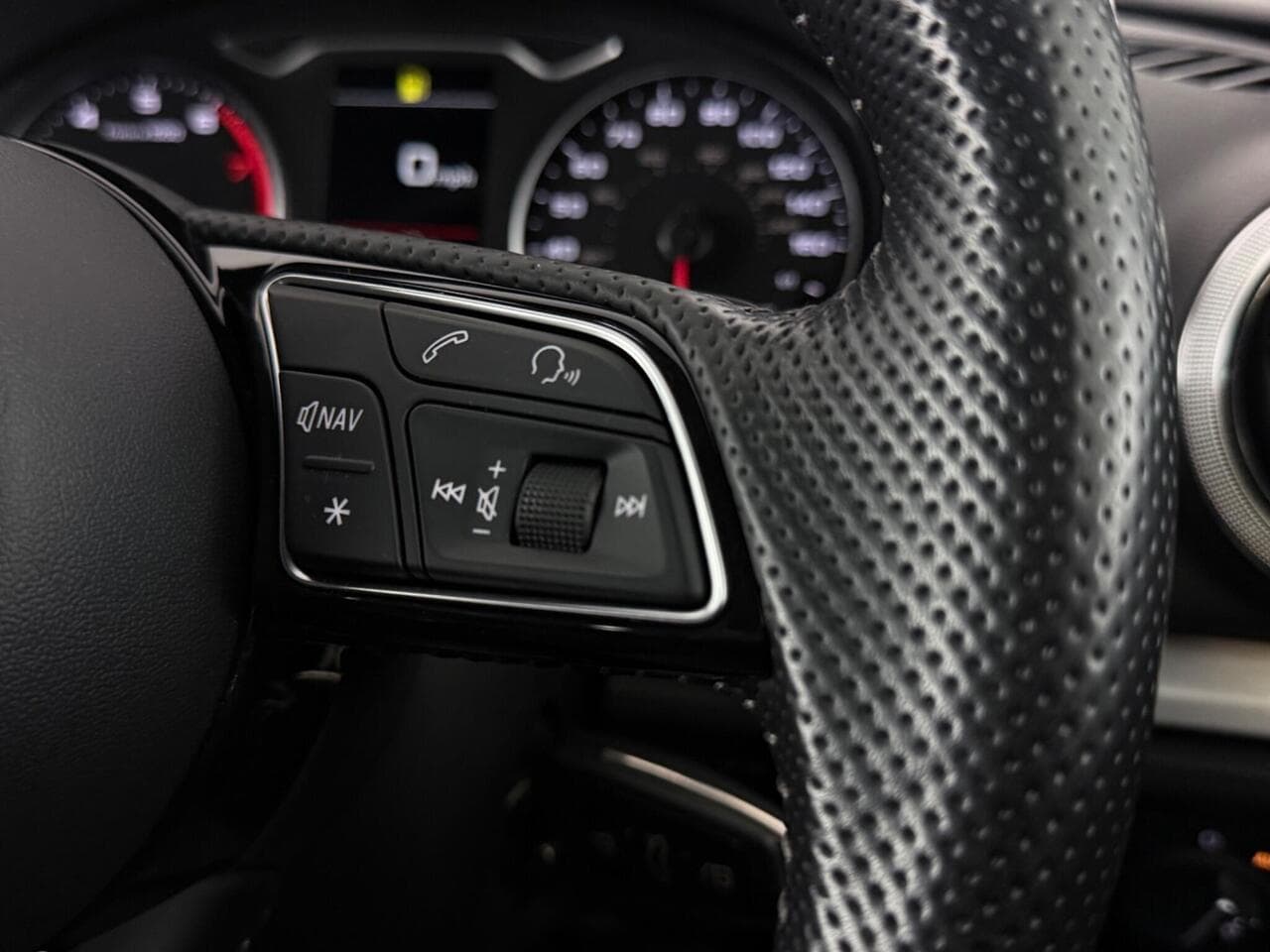 Audi A3 thumbnail Misc Controls