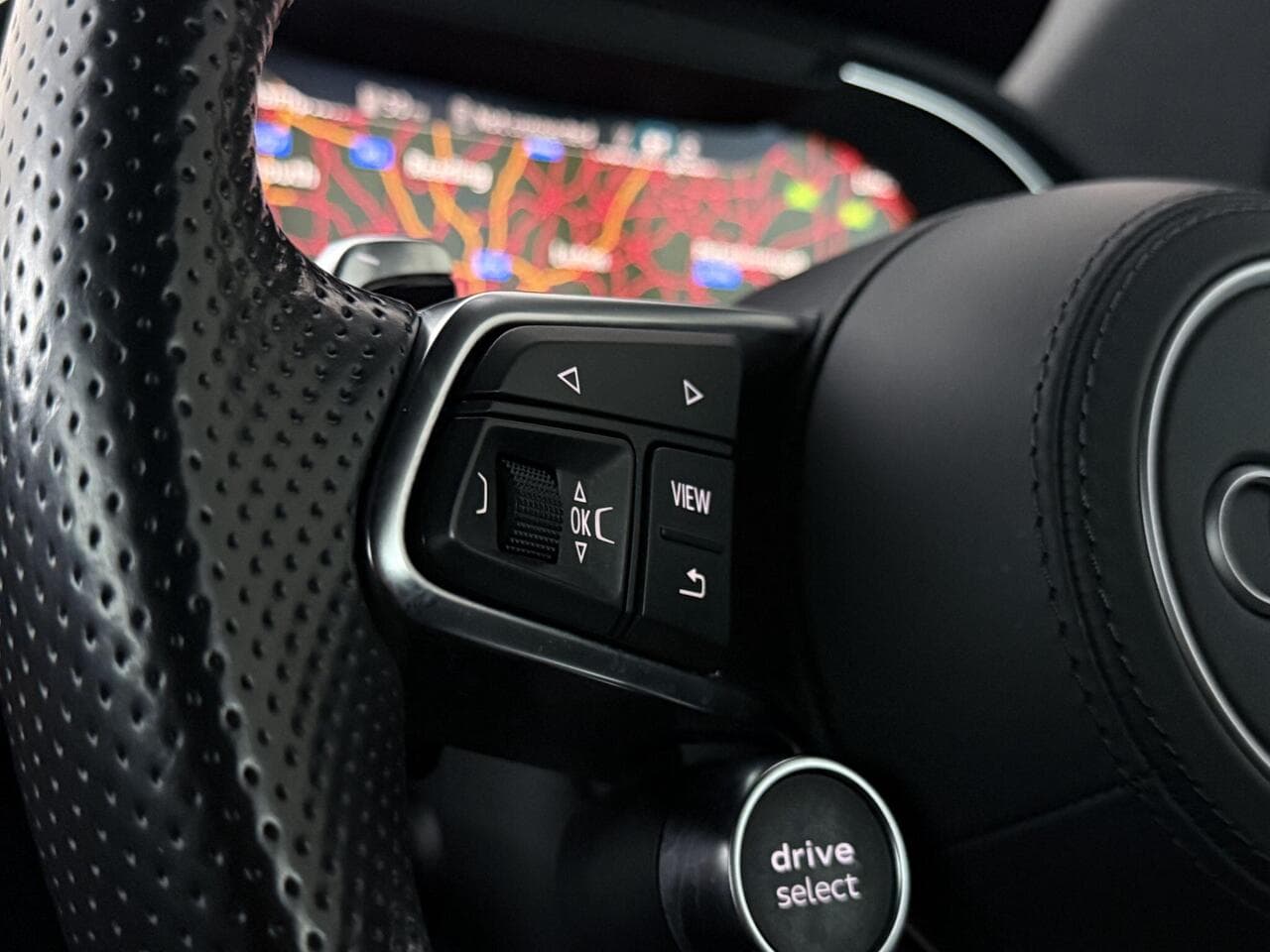 Audi R8 thumbnail Misc Controls