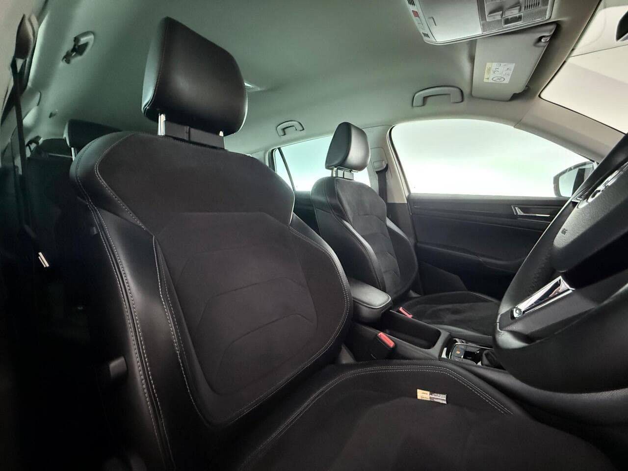 Skoda Kodiaq thumbnail Seat Driver