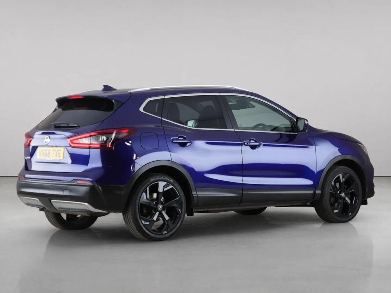 Nissan Qashqai thumbnail Rear Right