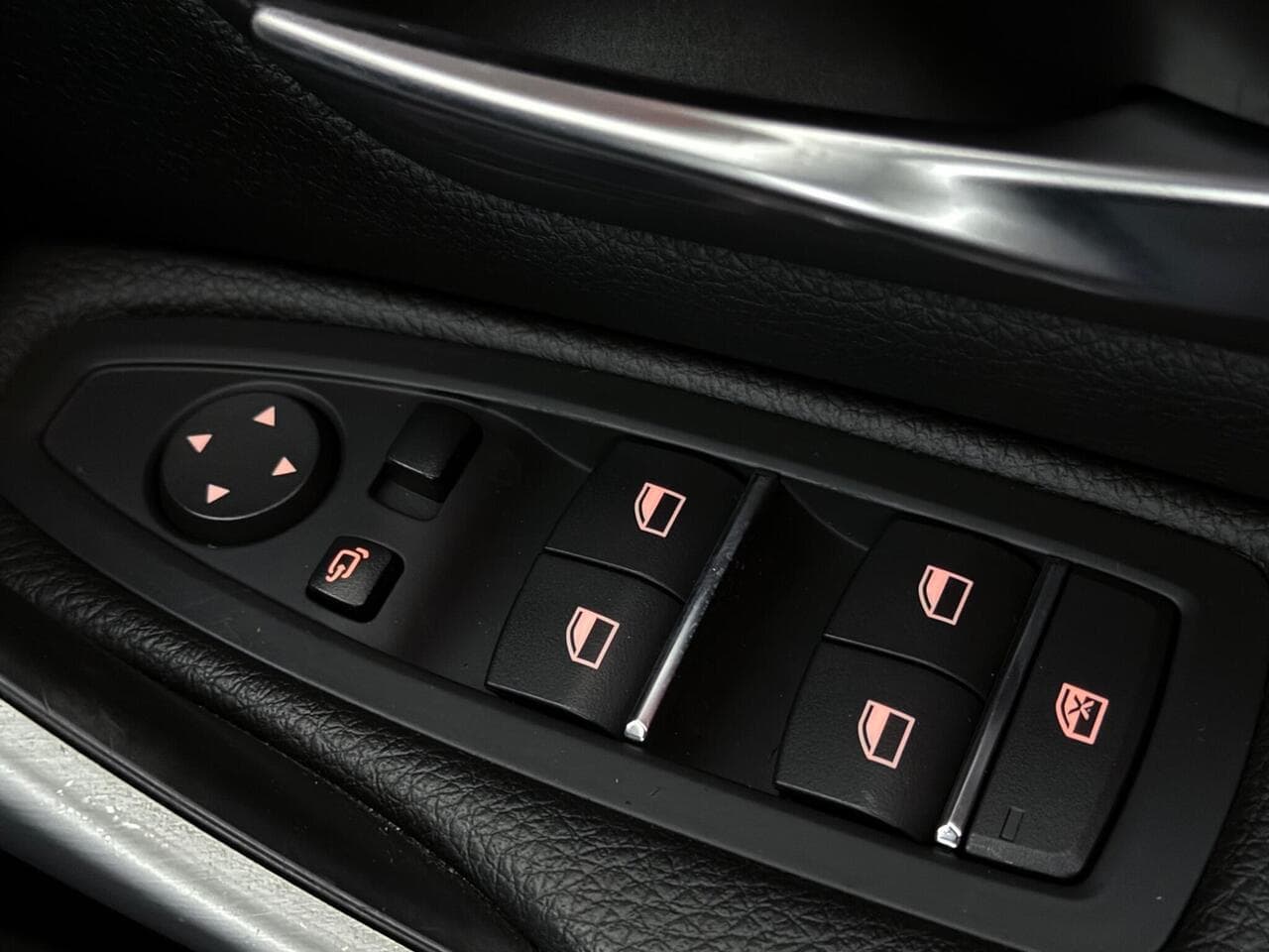 BMW 4 Series Gran Coupe thumbnail Misc Controls