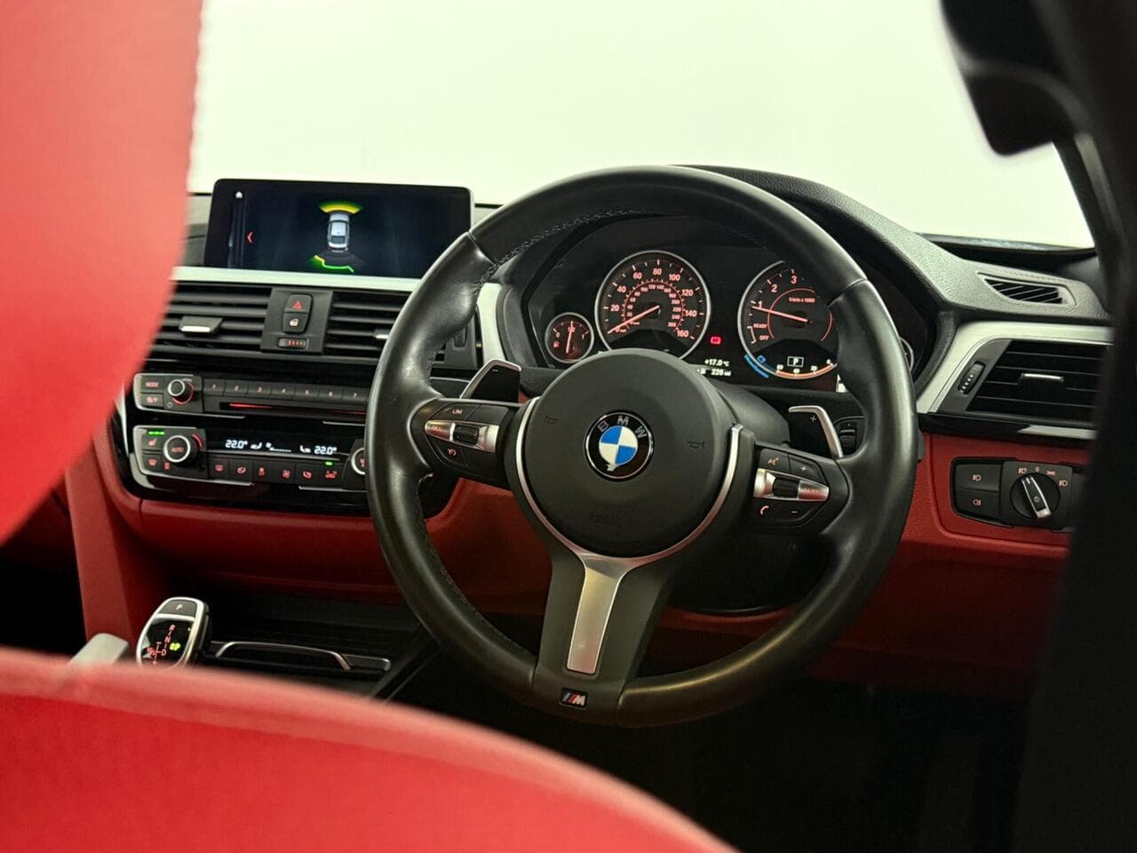 BMW 4 Series Gran Coupe thumbnail Steering Wheel